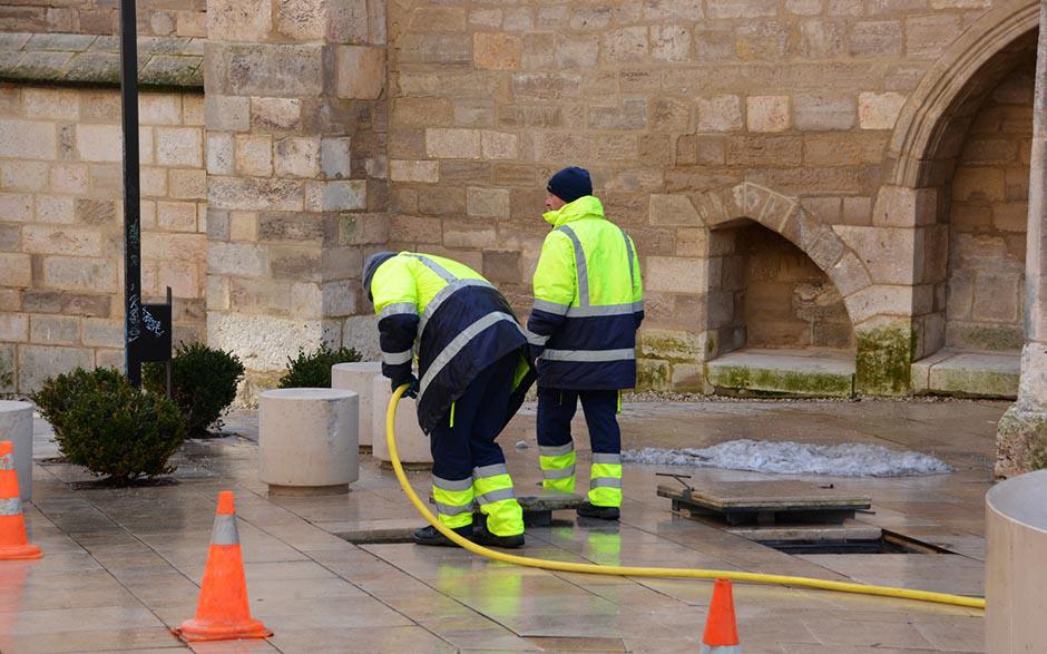 comment déboucher canalisation Le Mesnil-Saint-Denis